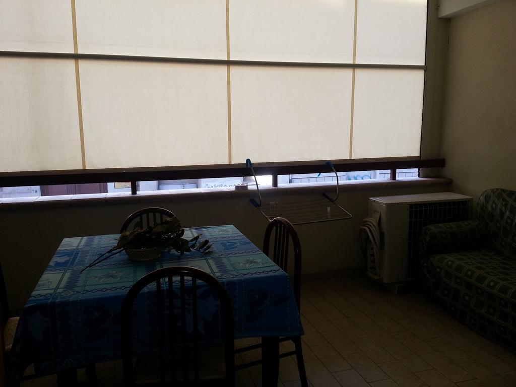 Reggio Central House Low Cost Per 4 Reggio di Calabria Zewnętrze zdjęcie