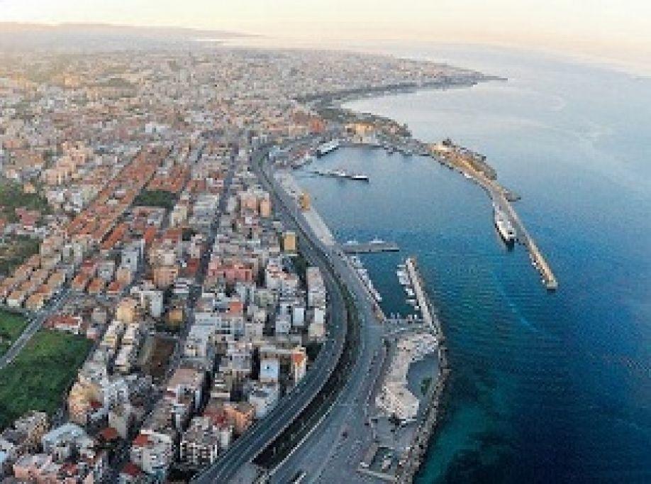 Reggio Central House Low Cost Per 4 Reggio di Calabria Zewnętrze zdjęcie