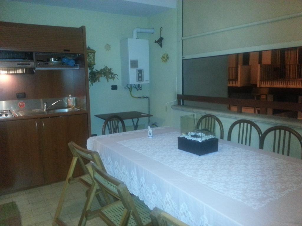 Reggio Central House Low Cost Per 4 Reggio di Calabria Zewnętrze zdjęcie