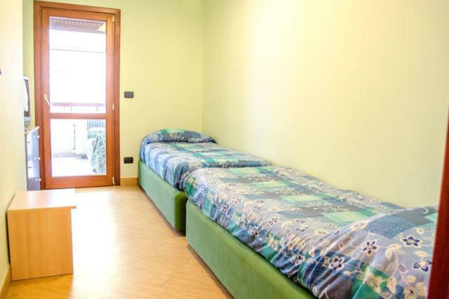 Reggio Central House Low Cost Per 4 Reggio di Calabria Zewnętrze zdjęcie
