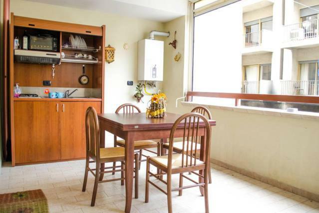 Reggio Central House Low Cost Per 4 Reggio di Calabria Zewnętrze zdjęcie